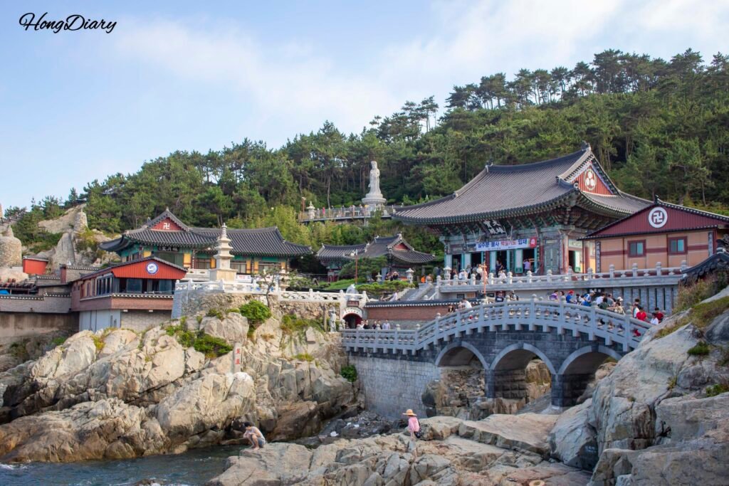 釜山・海東龍宮寺の正面外観