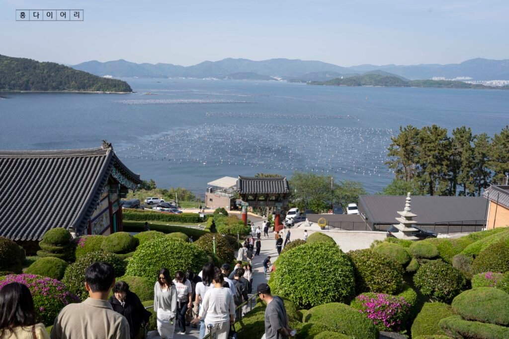 Jangsu Temple Masan 108 steps with ocean view of Masan Bay