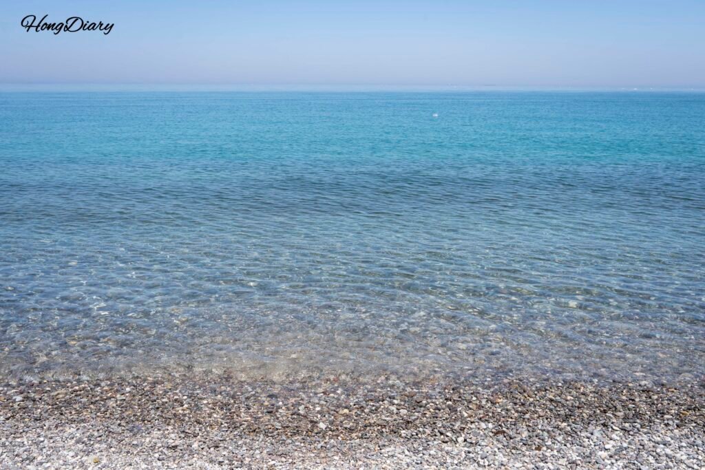 オリュゴアラ海水浴場の全景パノラマ