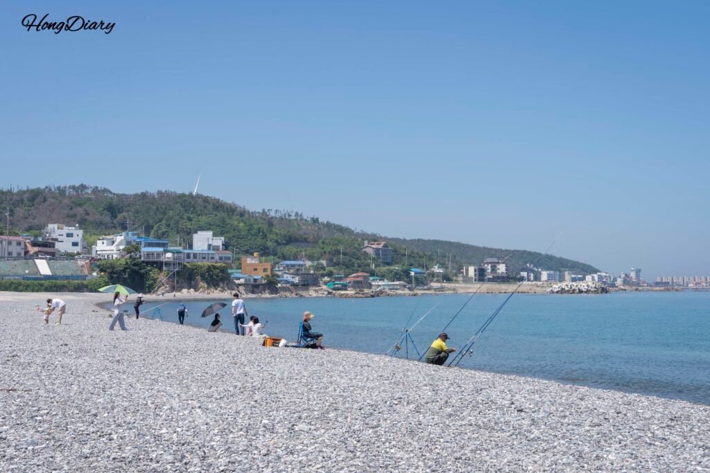 Side view of Oryugo Ara Gyeongju beach shoreline with calm sea