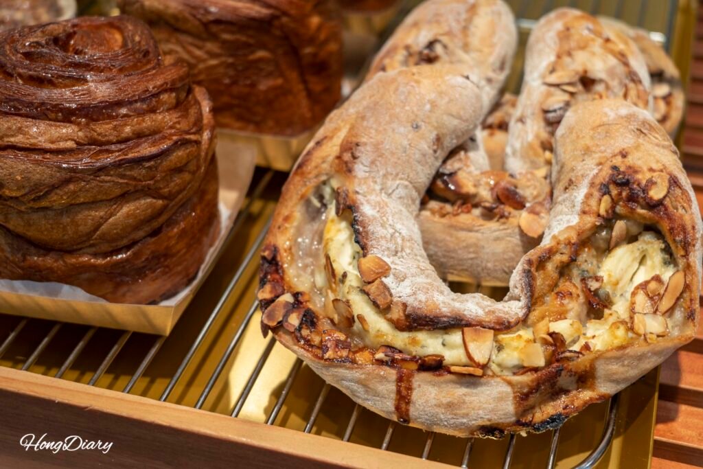 Bread at Victoria Bakery Garden Busan