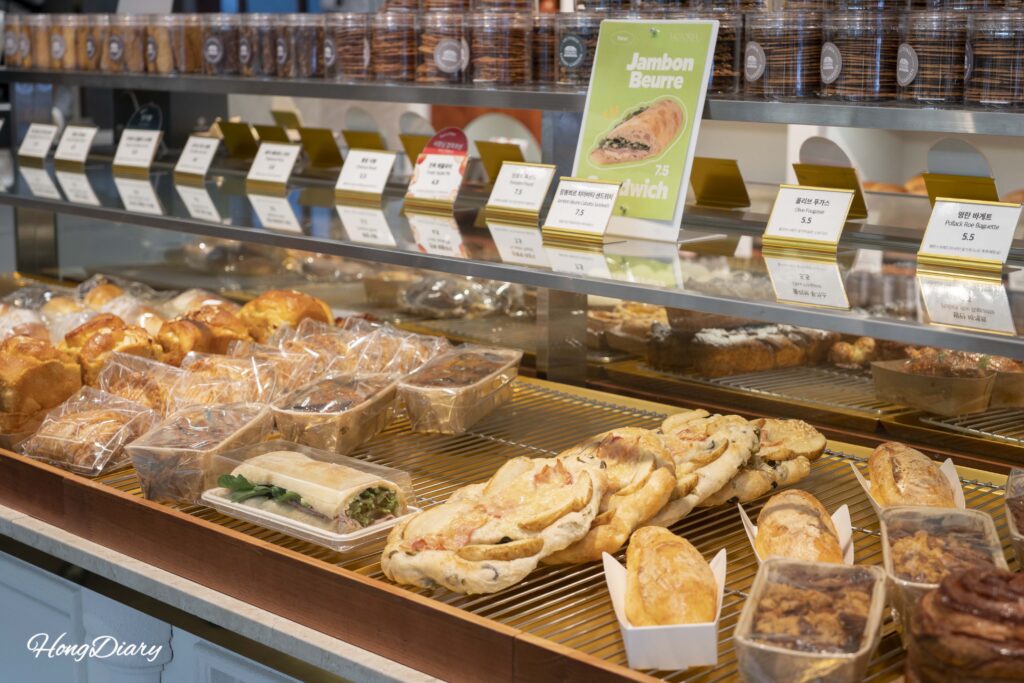 Victoria Bakery Garden釜山の店内パン