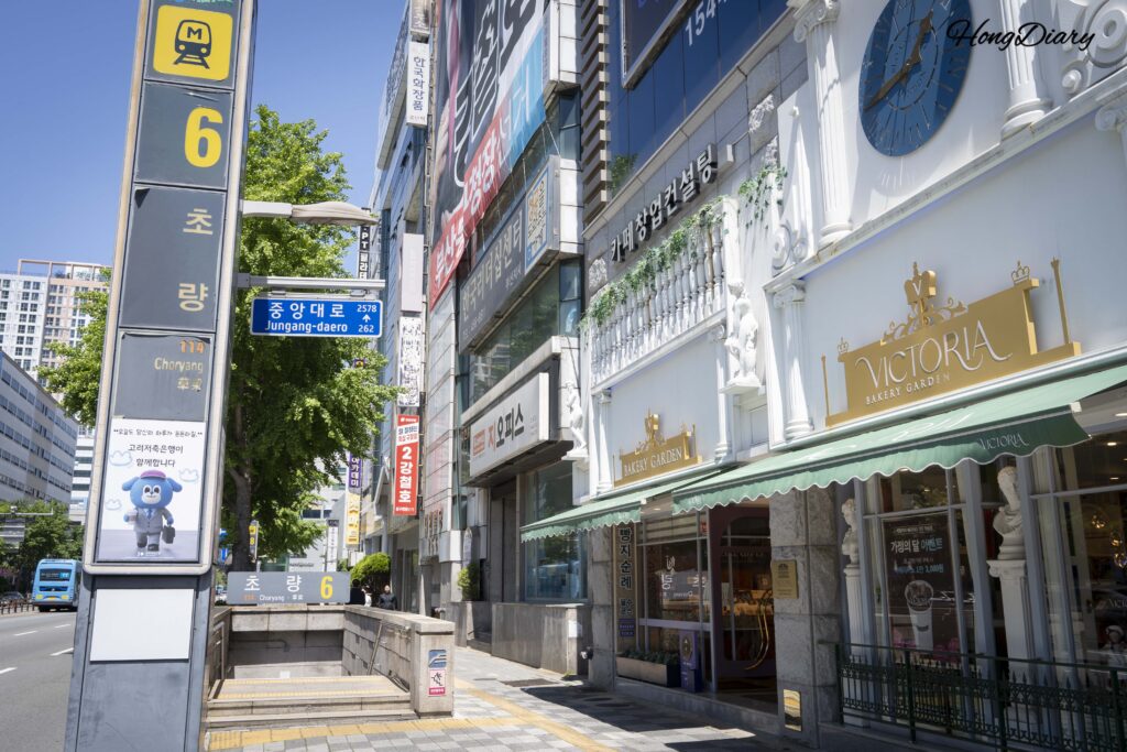 釜山・草梁駅近くのVictoria Bakery Garden Castle店外観