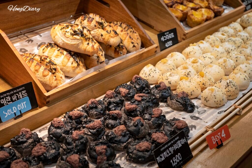 Jagalchi Squid Ink Pie Manju from Busandang Bakery named after Busan's Jagalchi fish market