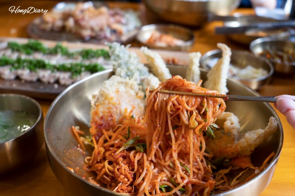 Go Guksuのタチウオ混ぜ麺（ビビム）
