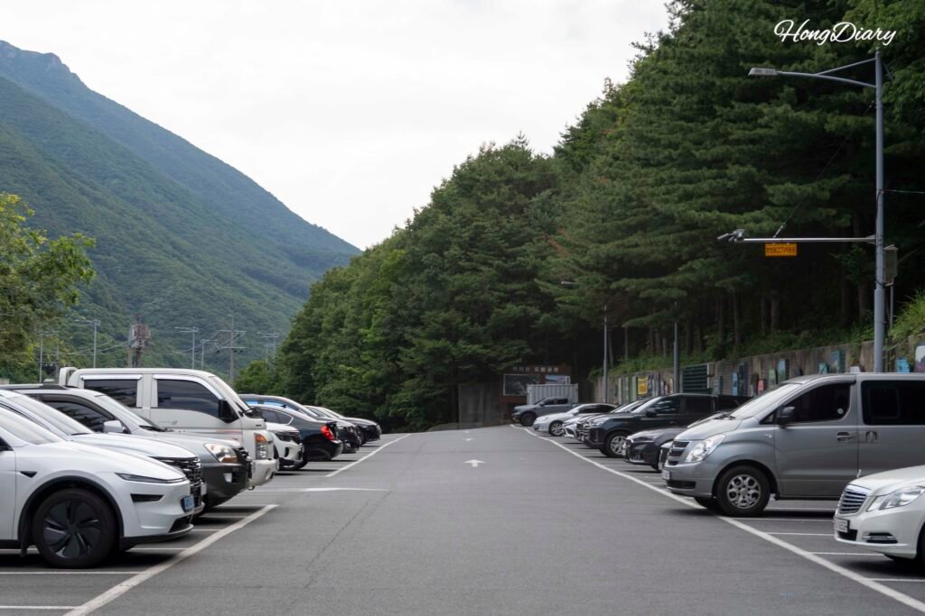 密陽ホバクソ渓谷入口前の無料駐車場