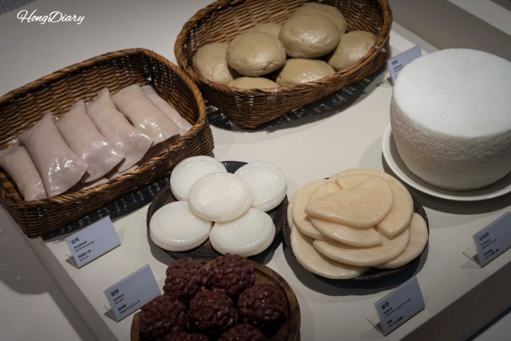 Traditional Jeju food display in Folklore Exhibition Hall 2 at Jeju Folk and Natural History Museum