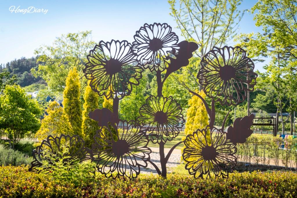Escultura decorativa en el Parque Temático Agrícola Dumesil, Jinju