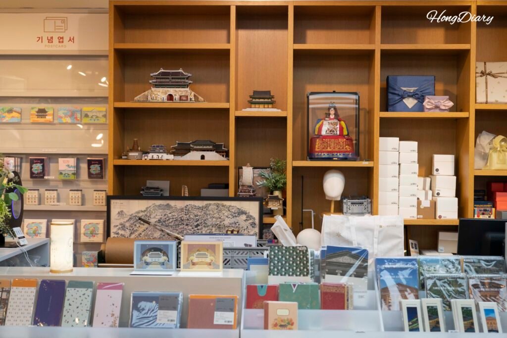 Gift shop at the National Palace Museum of Korea