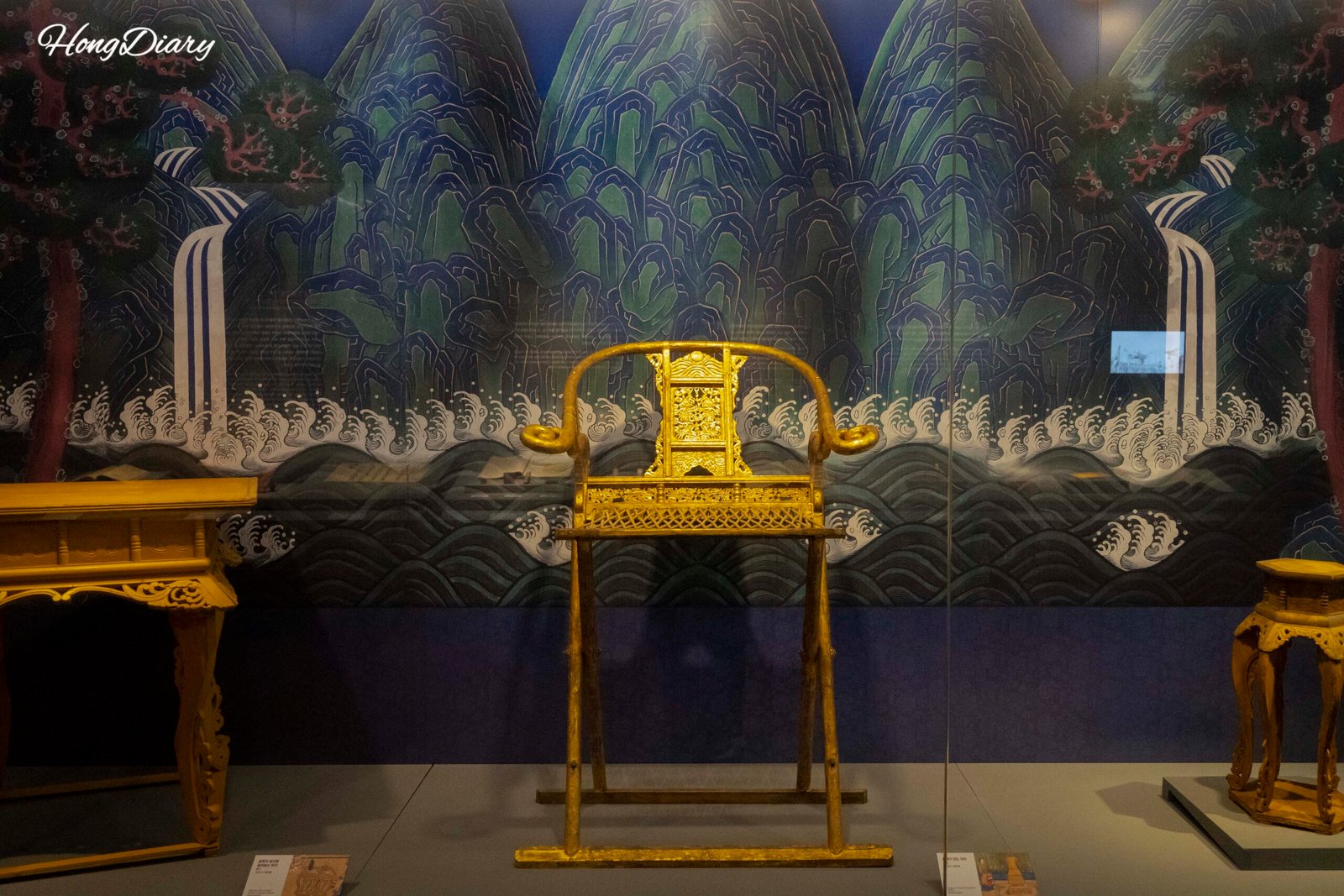 Silla plegable imperial del Emperador Gojong, Museo del Palacio Nacional de Corea