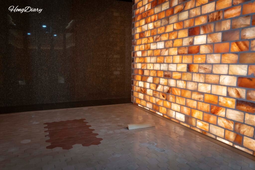 Individual healing room at Rainbow Healing Center Yeongdong Himalayan salt sauna