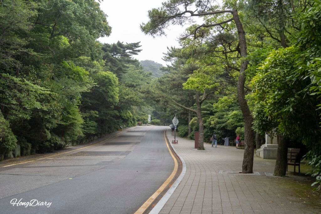 Walking trail through Taejongdae Resort Park to Taejongsa Temple