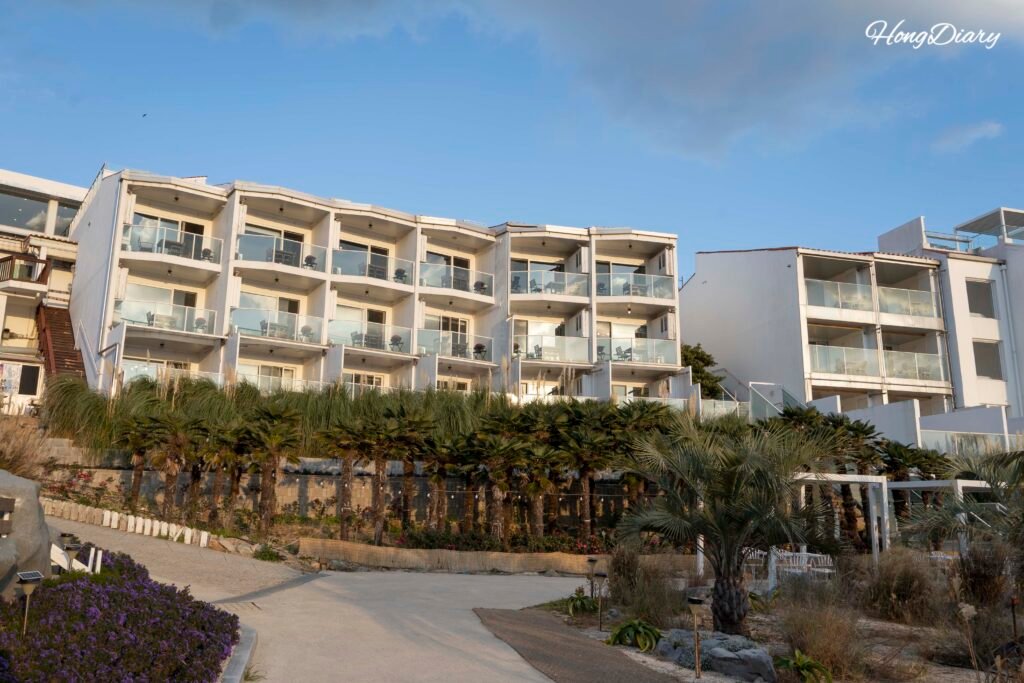 Exterior of Windyhill Resort on Geoje Island