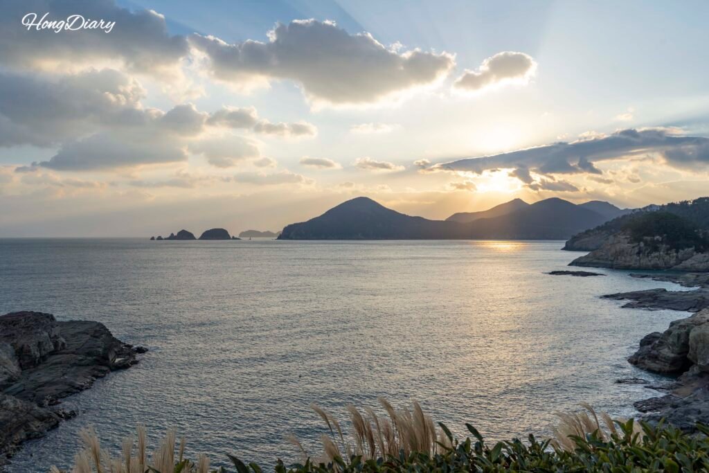 Vista al mar desde la habitación de Windyhill Resort, isla Geoje