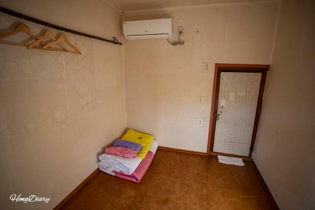 Second view of Yangsajae guestroom interior with sliding door leading to courtyard