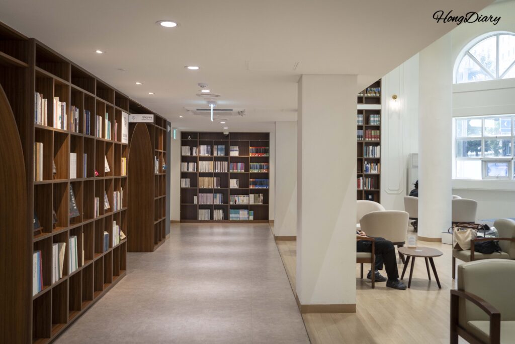 釜山近現代歴史館の別館外観（旧東洋拓殖株式会社釜山支店）