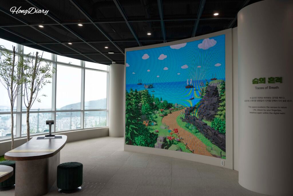 天馬山複合展望台 2階 生態体験館 内部