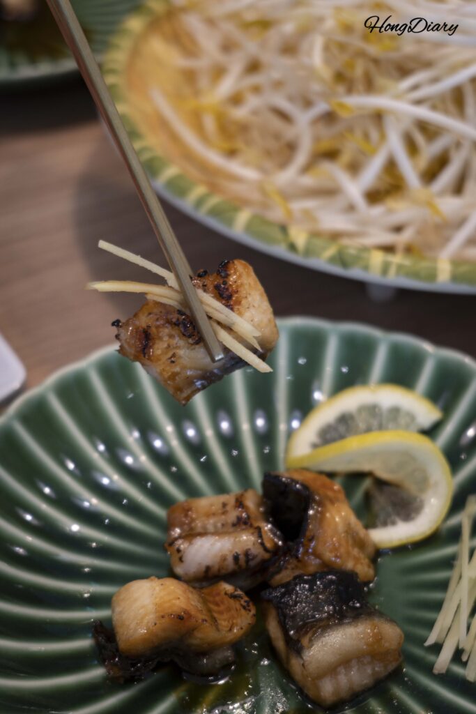 特製タレで焼き上げた淡水ウナギと刻み生姜(コスモス釜山BIFC2)