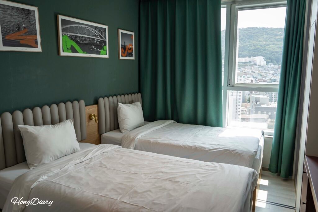 Cotice The Ground Busan Standard Twin room interior