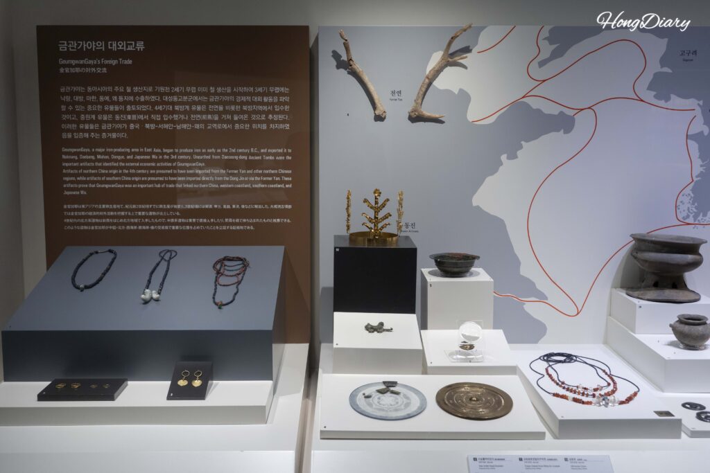 大成洞古墳群から出土した鉄器・青銅器などの交易品