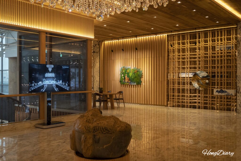 Spacious marble lobby inside Hotel Inter-Burgo Daegu