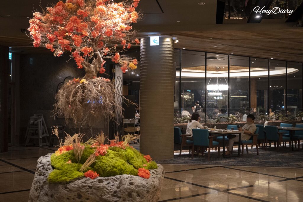 Entrada del lobby de The Buffet at Inter-Burgo en el segundo piso del Hotel Inter-Burgo Daegu