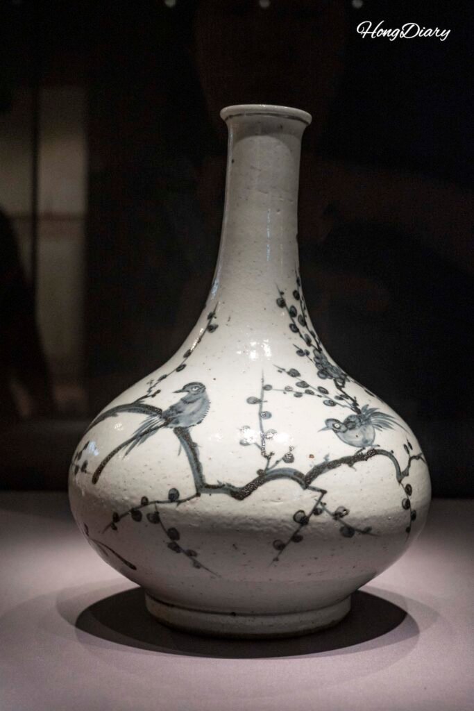 Cerámica antigua coreana exhibida en el Museo Municipal de Yangsan