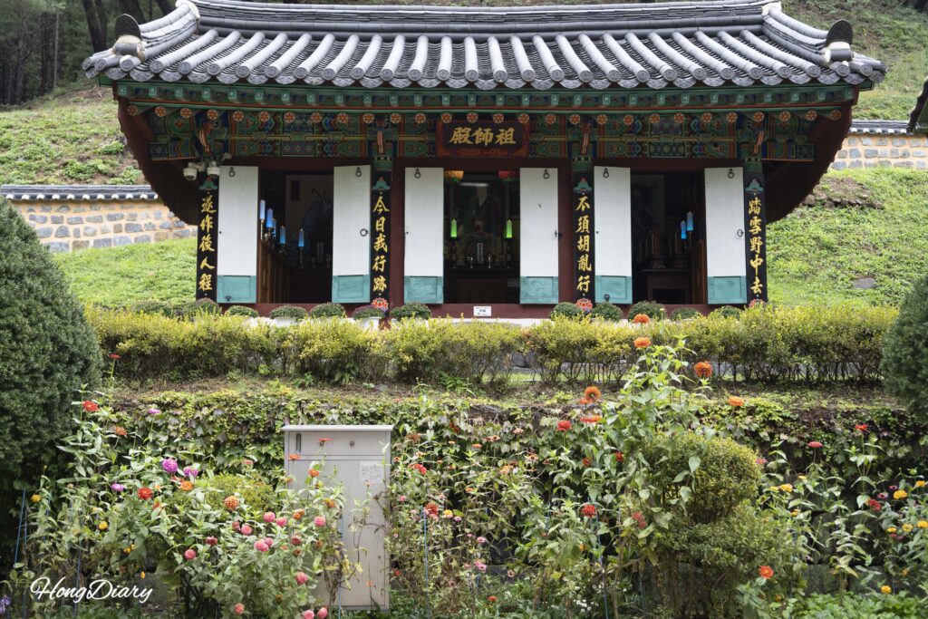 Josajeon shrine inside Boseoksa Temple, dedicated to the temple founders and revered monks
