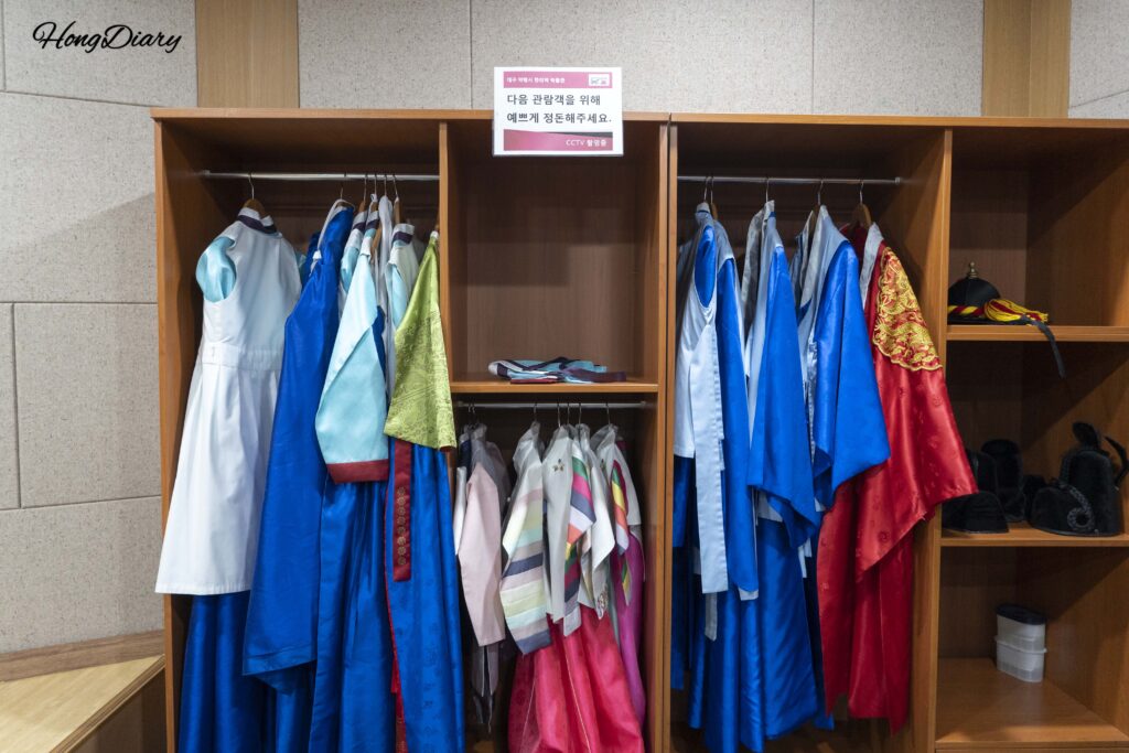 大邱薬令市韓医薬博物館の無料韓服体験室（医官・医女の衣装）