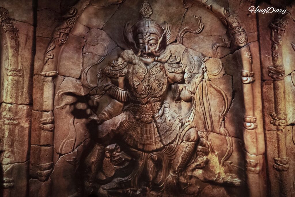 The Guardians zone at Flashback Gyerim with interactive shadow projections inspired by Silla guardian deity figures