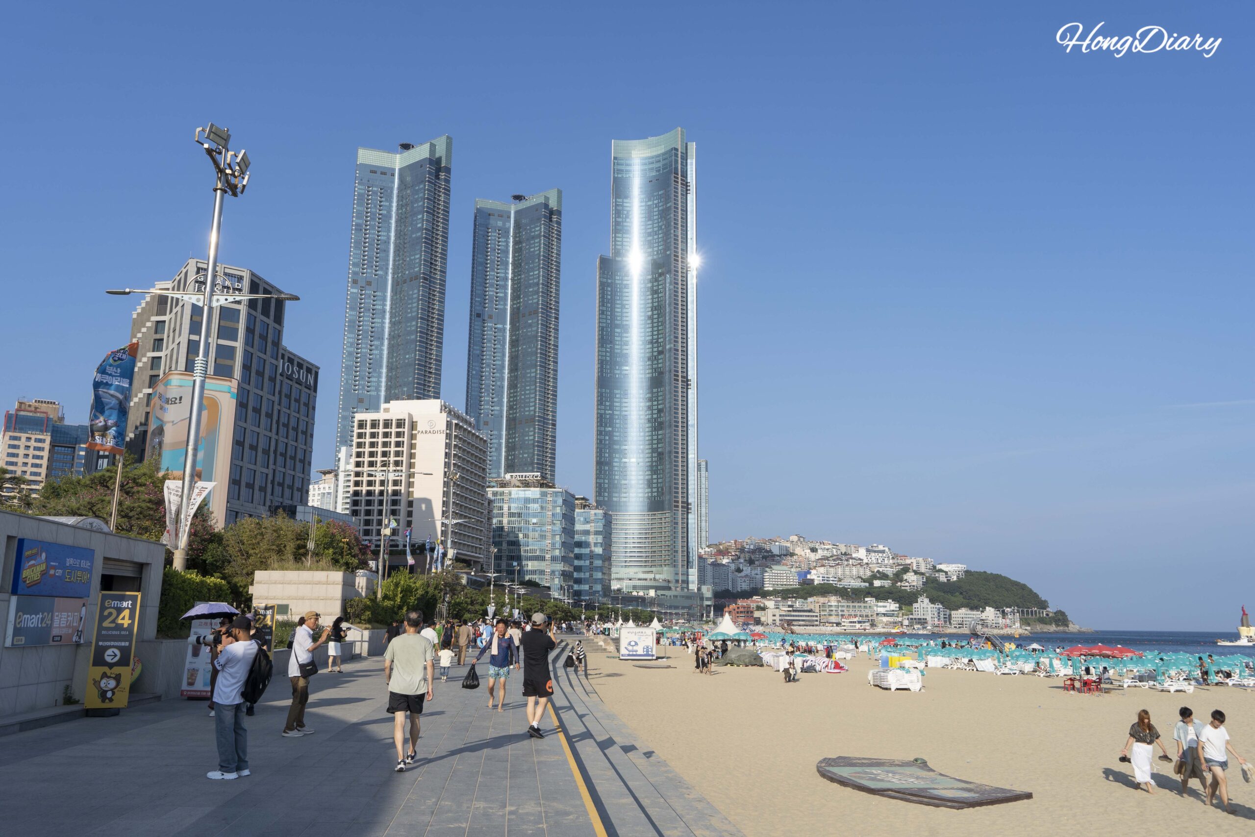 Haeundae Beach Busan — La playa más famosa de Corea tiene precios fijos, duchas con monedas y una fuente que nadie te cuenta