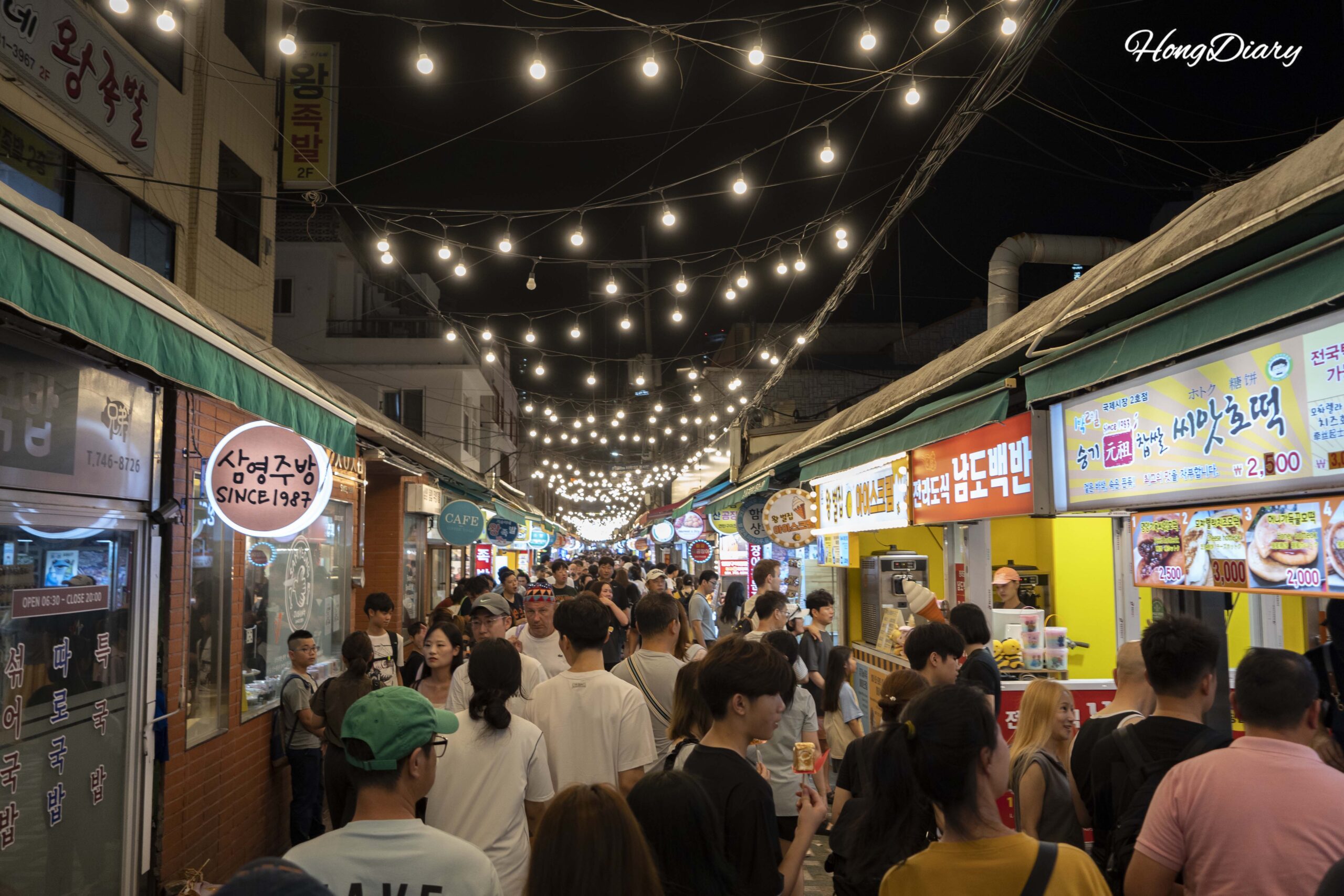 Haeundae Market After Dark: What a Busan Local Orders, Skips, and Can’t Stop Eating