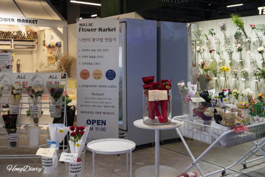 Flower bouquet workshop inside Millac The Market, Busan