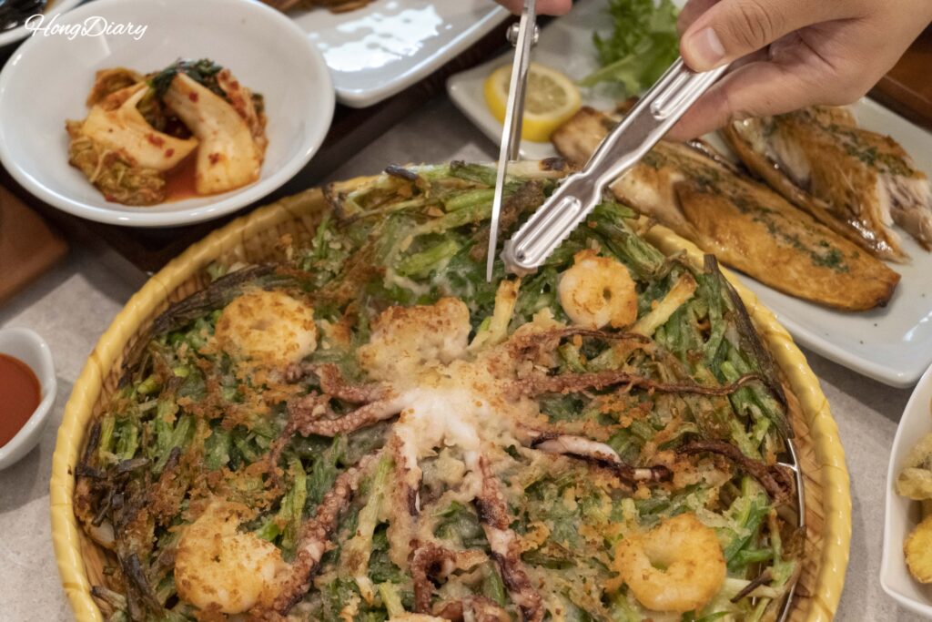 Whole octopus seafood pajeon (Korean savory pancake) at Irojeong in Gumi