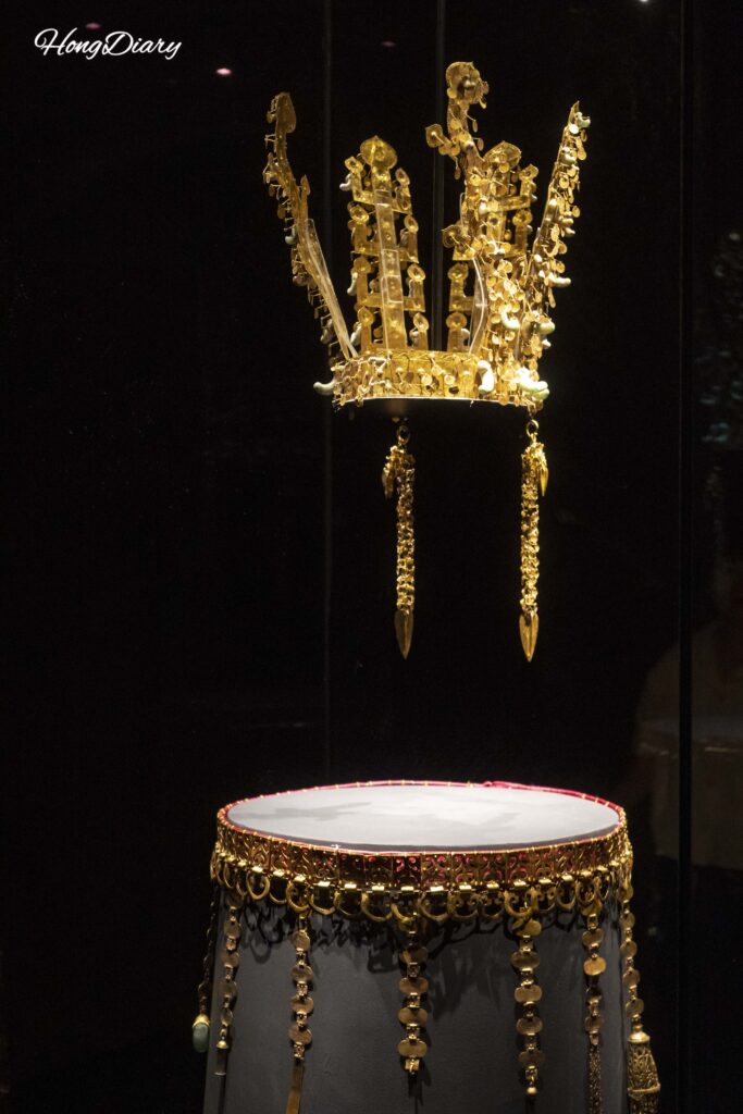 Silla gold crown excavated from Cheonmachong Tomb on display at Gyeongju National Museum