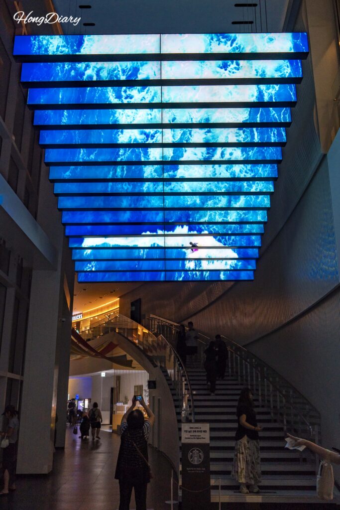 Sky Wave large-format media art installation on the 98th floor of Busan X the Sky