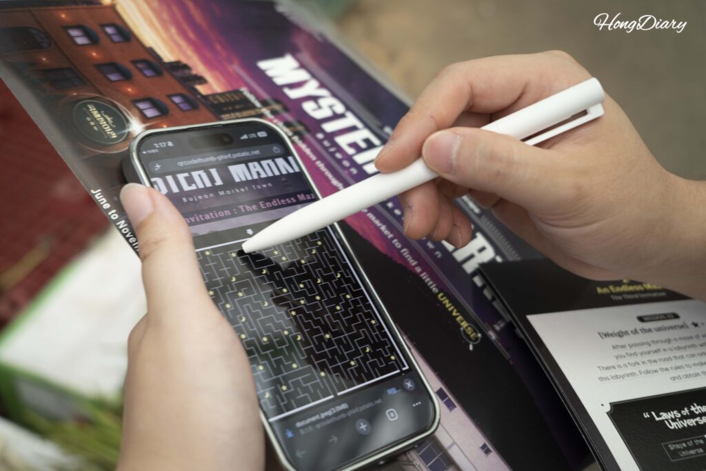 Solving a Mystery Market puzzle using a smartphone at Bujeon Market Busan