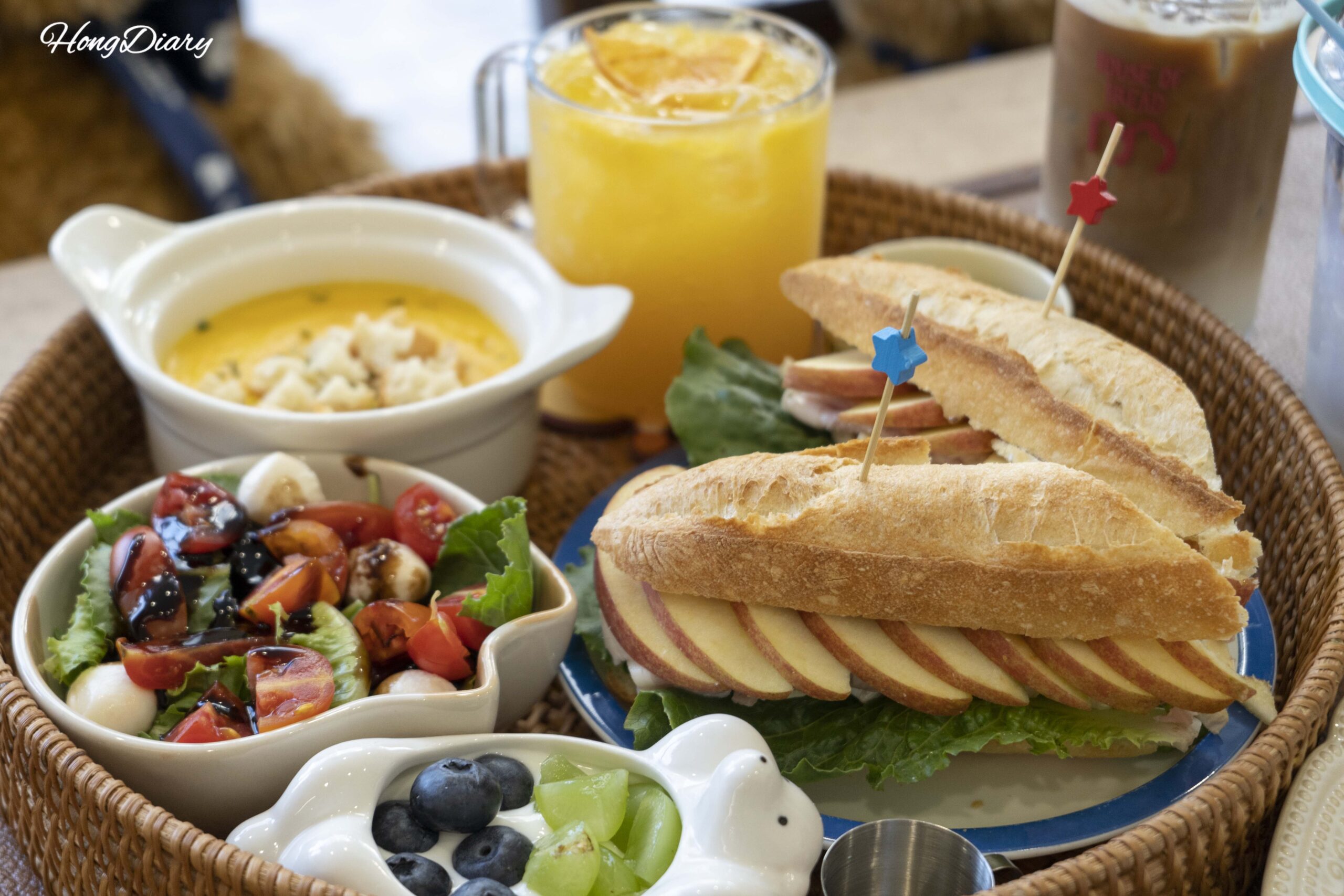 I Found a Gwangalli Bakery Cafe That Turns a Jambon Beurre Into a Full Brunch — With Free Parking