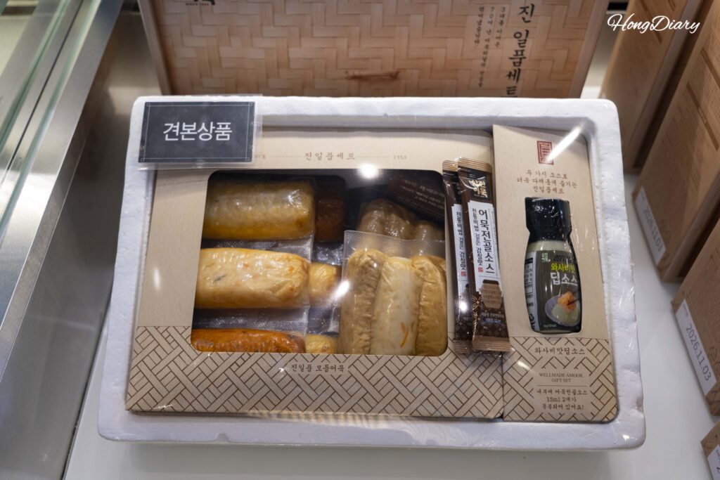 三進プレミアムセットやイグムボク名品セットなどのギフト陳列